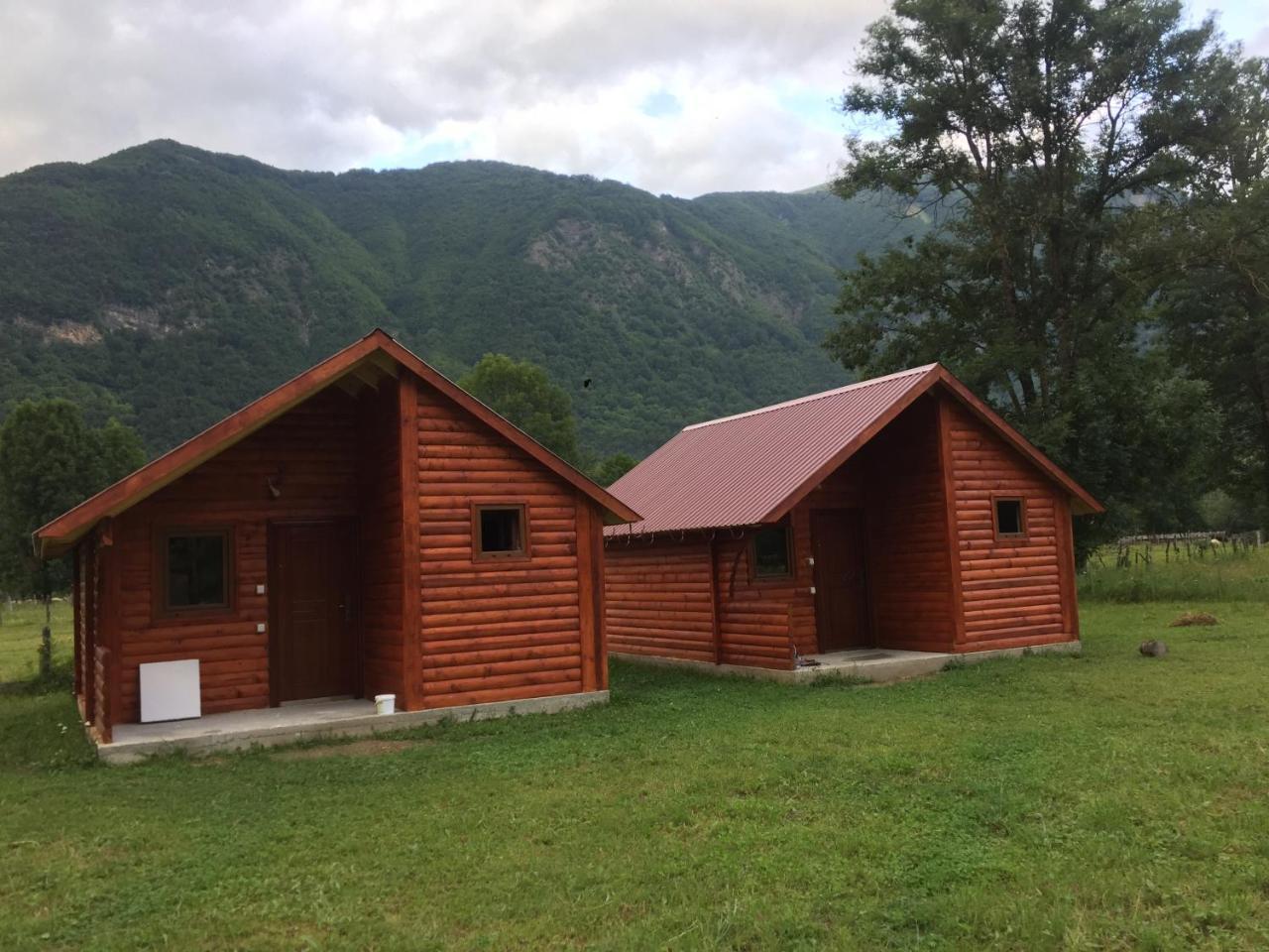 Bungalows-Oaza Vusanje Exterior photo