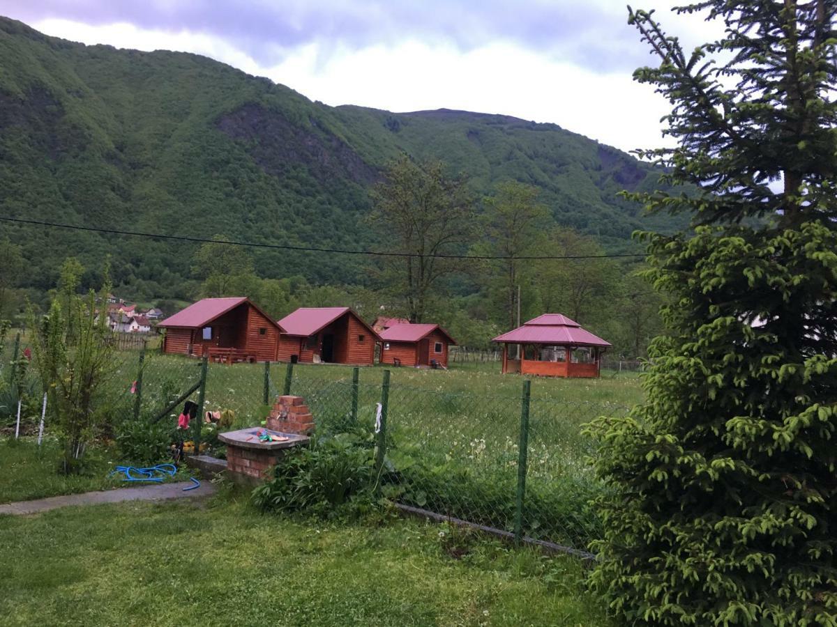 Bungalows-Oaza Vusanje Exterior photo